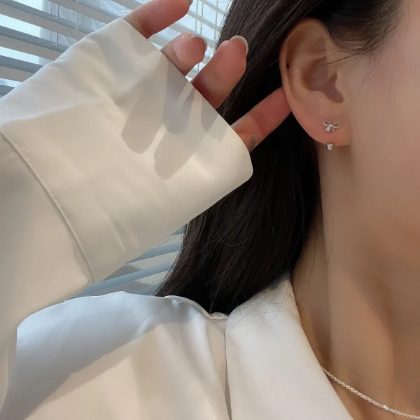 ต่างหูเงินแท้ จิว จิวเงินแท้ จิวโบว์เพชรโค้ง